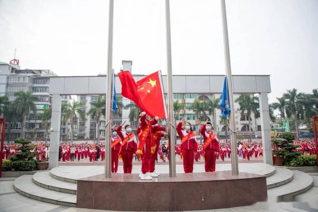 倪萍辟谣整容:哪哪都没整,老了都会变样,朴实大方足够了!